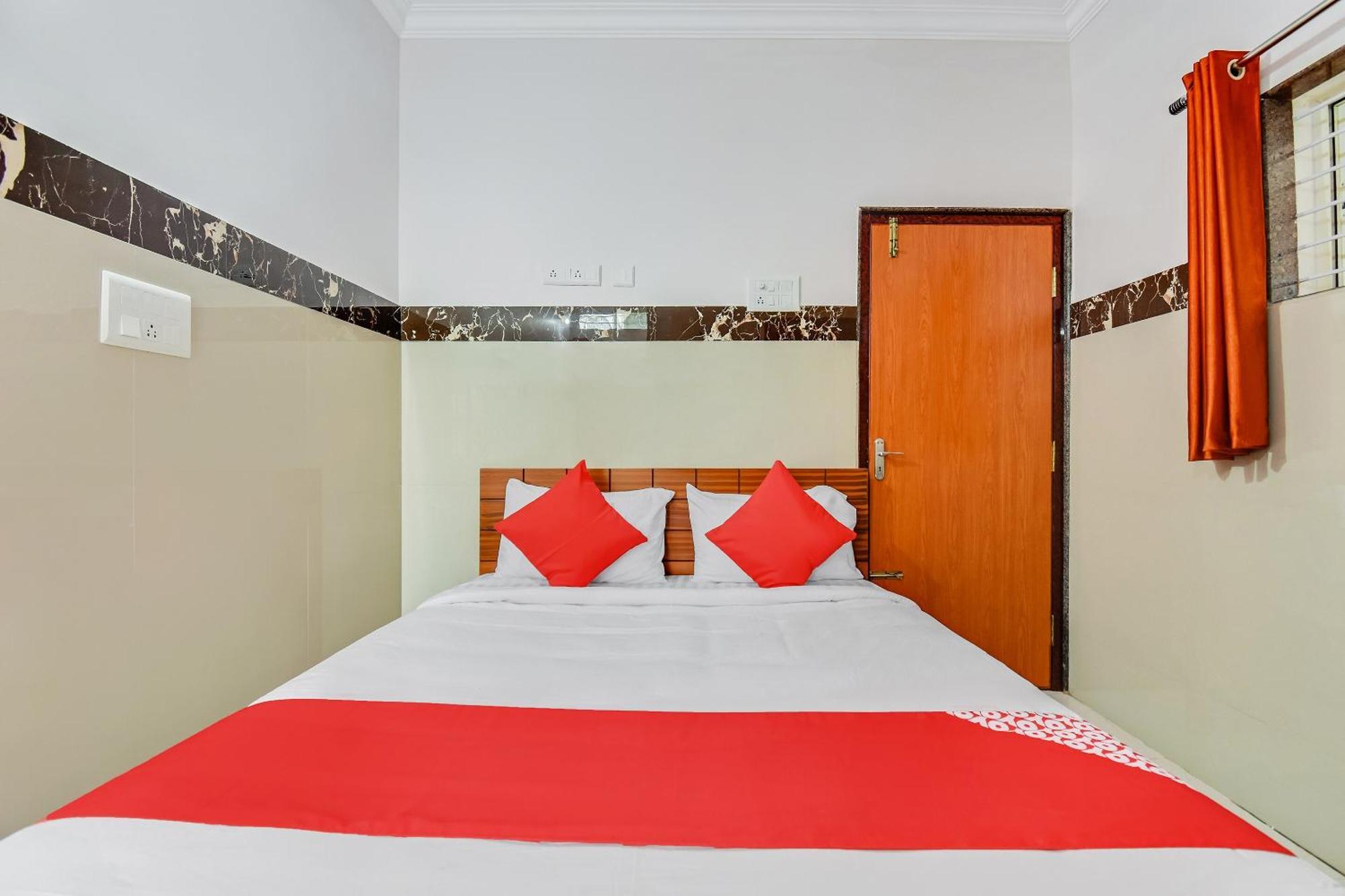 Hotel O Sri Sai Guru Comforts Yelahanka Buitenkant foto