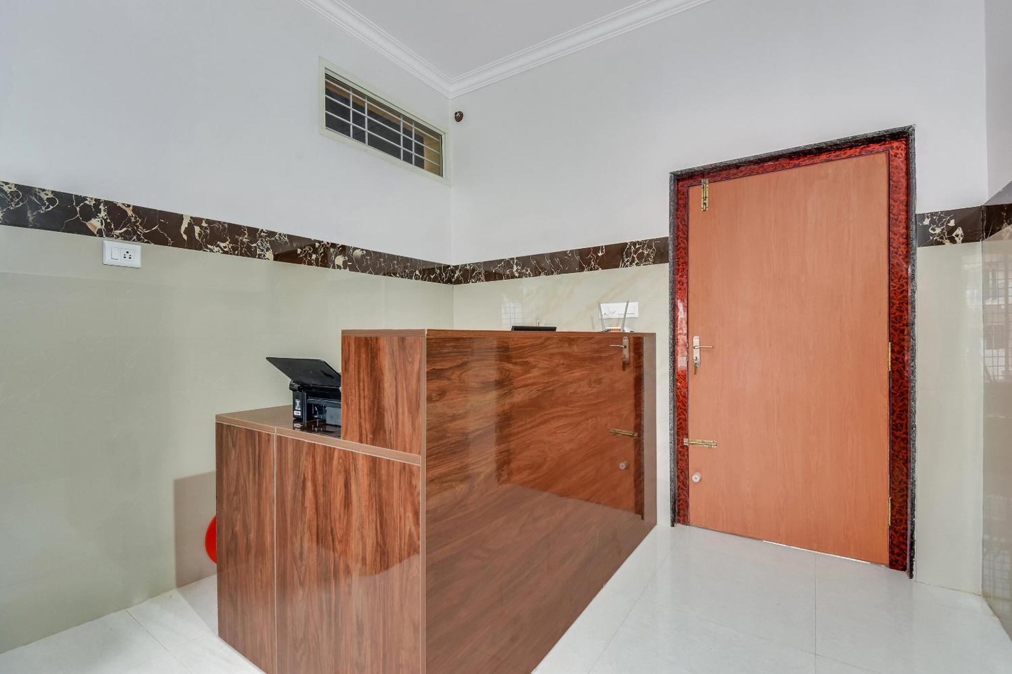 Hotel O Sri Sai Guru Comforts Yelahanka Buitenkant foto