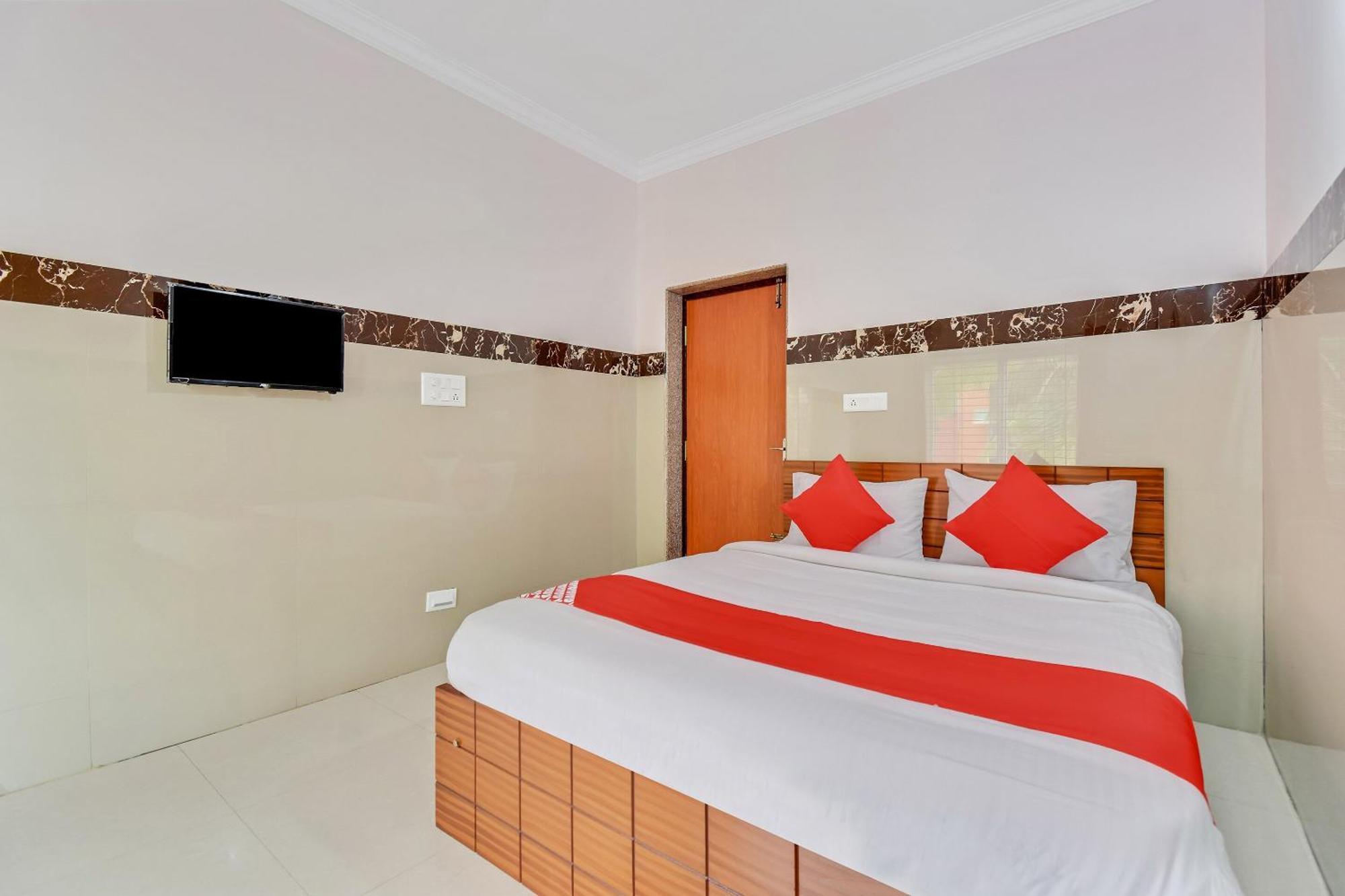 Hotel O Sri Sai Guru Comforts Yelahanka Buitenkant foto