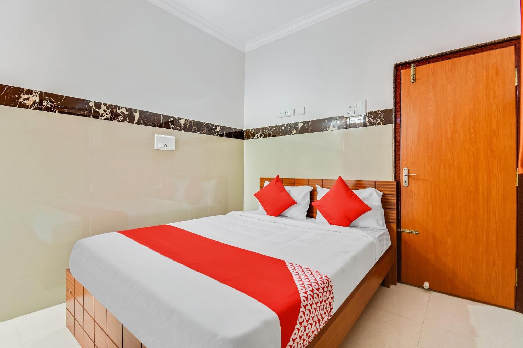 Hotel O Sri Sai Guru Comforts Yelahanka Buitenkant foto